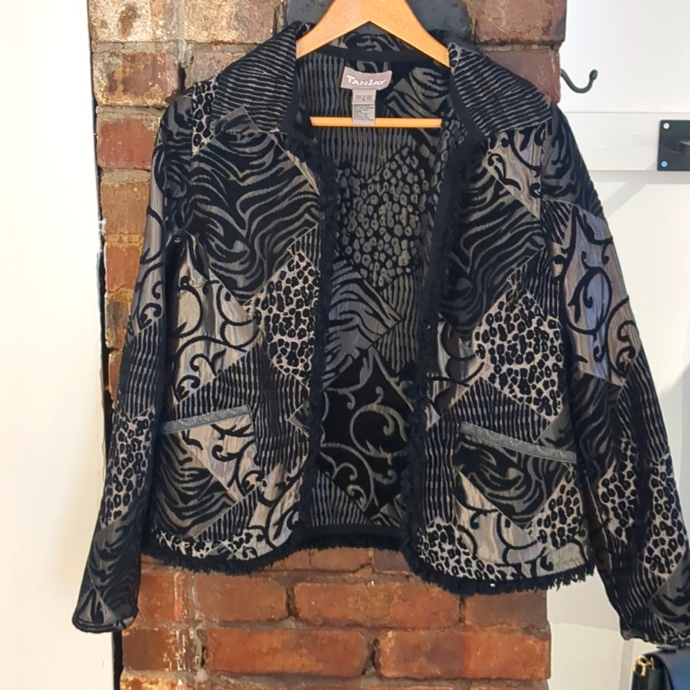 TanJay coat new condition